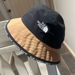 The North Face Black and Tan Outdoor Hat